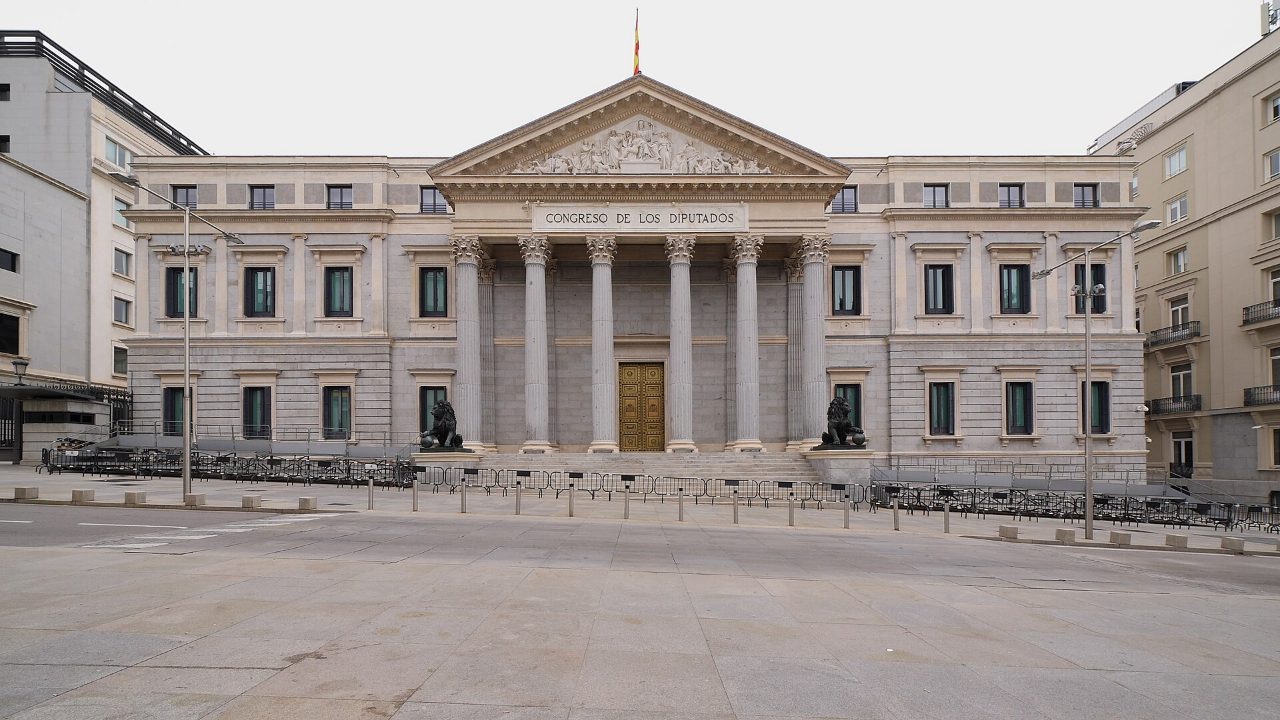 Fachada del Congreso de los Diputados, en Madrid.